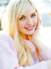 アメリア・イヤハートの顔写真