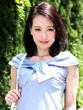 徳永れいの顔写真