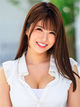 緑川みやびの顔写真