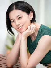 平井栞奈