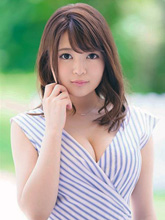 栗栖みなみの顔写真