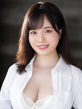泉田栞の顔写真