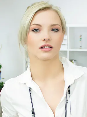 Zazie Skymm
