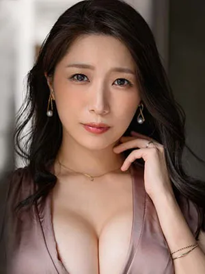 三比菜々美
