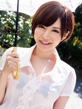 里美ゆりあの顔写真